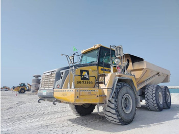 Dúmper articulado Komatsu HM400-3R (4 pieces available in Abu Dhabi): foto 3
