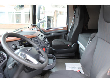 Cabeza tractora Daf XF 480 SC Retarder ACC LDWS Standklima Kühlbox: foto 2 Cabeza tractora Daf XF 480 SC Retarder ACC LDWS Standklima Kühlbox: foto 2