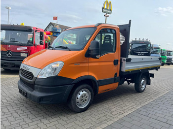 Caja abierta furgoneta IVECO Daily