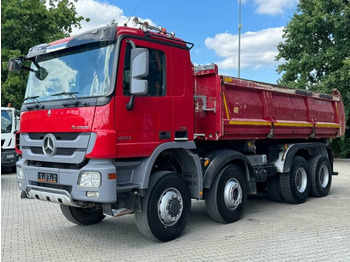 Volquete camión MERCEDES-BENZ Actros 4144