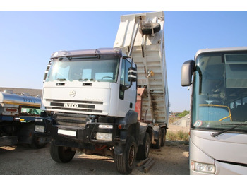 Volquete camión IVECO