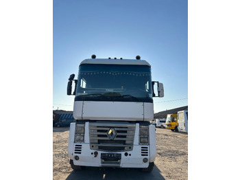 Cabeza tractora RENAULT Magnum 390: foto 2