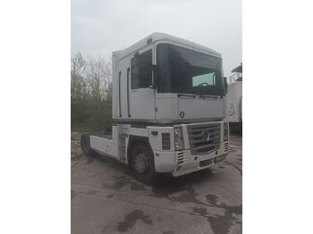 Cabeza tractora RENAULT Magnum 440