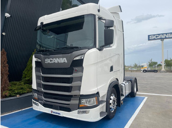 Cabeza tractora SCANIA S 450