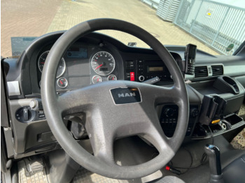 Camión caja cerrada MAN TGL 12.220 4X2 BL TGL 12.220 4X2 BL mit MBB LBW 1500K: foto 3 Camión caja cerrada MAN TGL 12.220 4X2 BL TGL 12.220 4X2 BL mit MBB LBW 1500K: foto 3