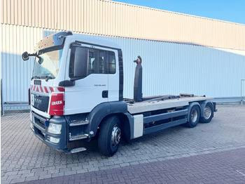 Multibasculante camión MAN TGS 26.480