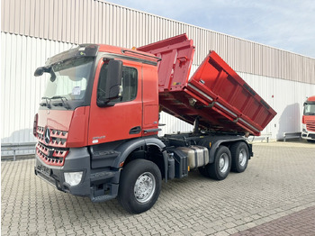 Volquete camión MERCEDES-BENZ Arocs 2645