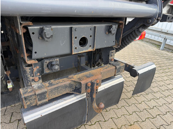 Camión caja cerrada Mercedes-Benz Atego 1330 4x4 Atego 1330 4x4, Iso-Koffer mit Heizung, LBW: foto 4