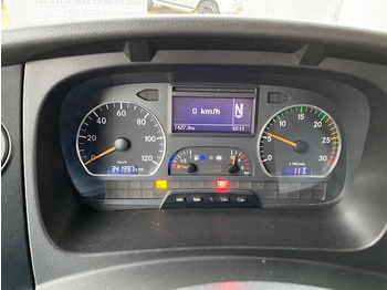 Camión grúa, Camión caja abierta Mercedes-Benz Axor 1833 L 4x2 Axor 1833 L 4x2 mit Heckkran Hiab XS 133 K-2: foto 3