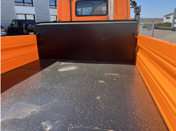 Vehículo comercial ligero Unimog U 20 U405/70 4x4 U 20 U405/70 4x4, Kipper, Winterdienstplatte: foto 2 Vehículo comercial ligero Unimog U 20 U405/70 4x4 U 20 U405/70 4x4, Kipper, Winterdienstplatte: foto 2