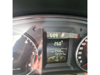 Leasing financiero de Volkswagen T5 2.0 TDI T5 2.0 TDI, Krankenwagen leasing Volkswagen T5 2.0 TDI T5 2.0 TDI, Krankenwagen: foto 3