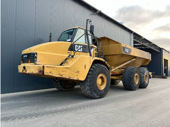 Dúmper articulado CATERPILLAR 740