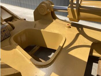 Implemento para Maquinaria de construcción nuevo Cat D8T: foto 5
