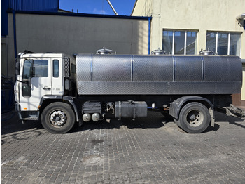 Cisterna camión VOLVO FL 220