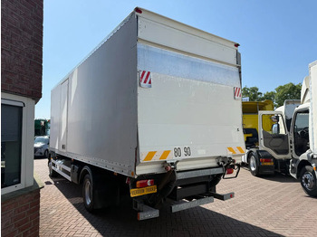 Camión caja cerrada DAF LF 55.250 LF55-250 Box with lift / Manual gearbox Euro5: foto 4