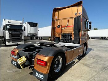 Cabeza tractora DAF XF530: foto 3 Cabeza tractora DAF XF530: foto 3