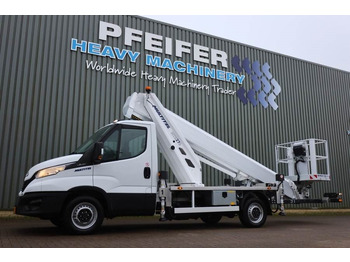 Camión con plataforma elevadora MULTITEL