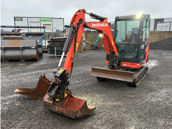 Excavadora KUBOTA KX027-4