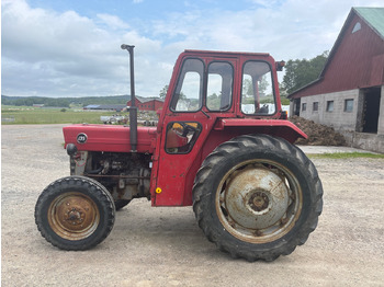Tractor MASSEY FERGUSON 100 series