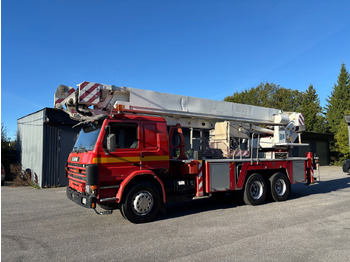 Camión SCANIA P113
