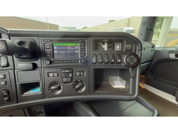 Leasing financiero de Scania R560 V8 Scania R560 V8 Manual 6x2 Boogie lift leasing Scania R560 V8 Scania R560 V8 Manual 6x2 Boogie lift: foto 4