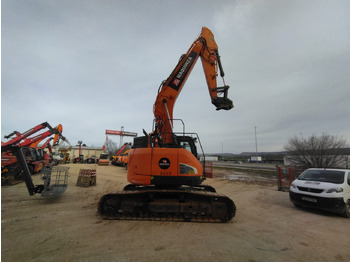 Excavadora de cadenas DOOSAN DX235LCR: foto 3