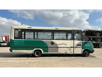 Leasing financiero de Mercedes-Benz Vario 614 (BELGIAN BUS / MANUAL PUMP / POMPE MANUELLE / BOITE MANUELLE / LAMES) leasing Mercedes-Benz Vario 614 (BELGIAN BUS / MANUAL PUMP / POMPE MANUELLE / BOITE MANUELLE / LAMES): foto 4