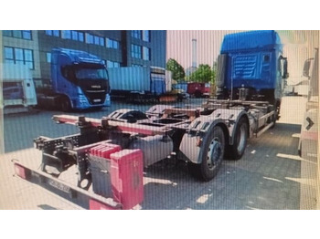Portacontenedore/ Intercambiable camión IVECO 26460: foto 5 Portacontenedore/ Intercambiable camión IVECO 26460: foto 5