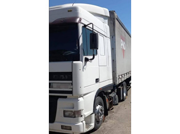 Cabeza tractora DAF XF 95: foto 2