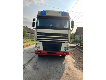 Camión caja abierta DAF XF 95 430