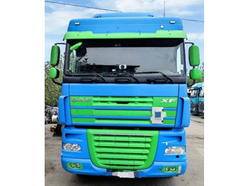 Cabeza tractora DAF XF 105 460