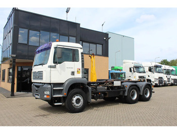 Camión con equipo de cable MAN TGA 26.360