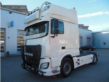 Cabeza tractora DAF XF 106 480