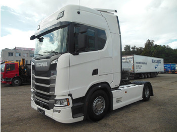 Cabeza tractora SCANIA S 450