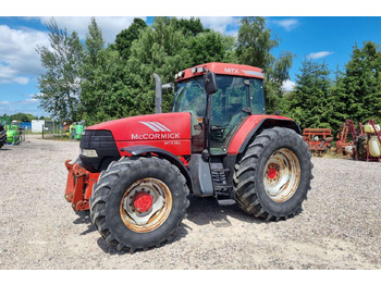 Tractor McCORMICK