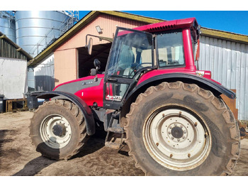 Tractor Valtra T190: foto 4