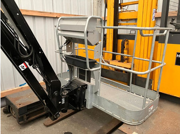 Plataforma articulada Manitou Arbeitsbühne 180 ATJ Unfallschaden Teleskopbühne: foto 2