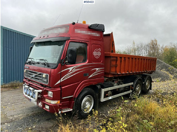 Volquete camión VOLVO FM12