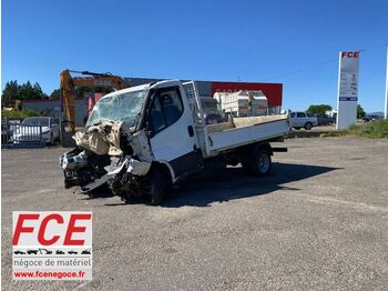 Volquete furgoneta IVECO Daily