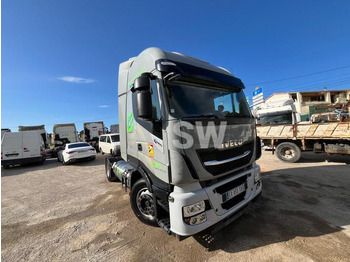 Cabeza tractora IVECO