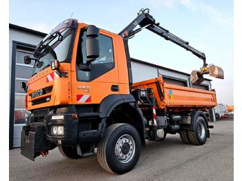 Volquete camión IVECO Trakker