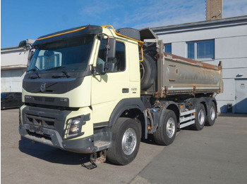 Volquete camión VOLVO FMX 500