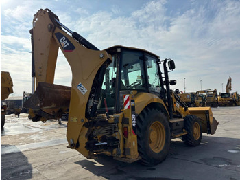 Retroexcavadora CAT 432F2: foto 3