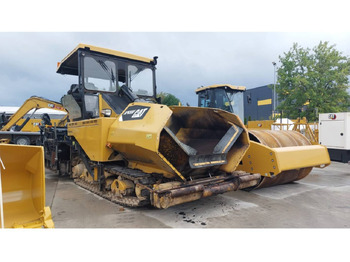 Pavimentadora de asfalto CATERPILLAR AP655F