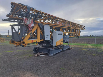 Grúa automontante LIEBHERR