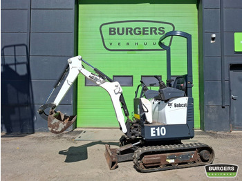Miniexcavadora BOBCAT E10