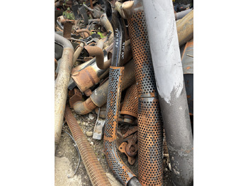 Tubo de escape NEW HOLLAND