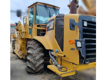 Estabilizador de suelos CATERPILLAR