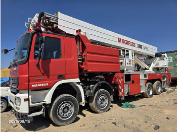 Camión con plataforma elevadora MERCEDES-BENZ Actros 4140