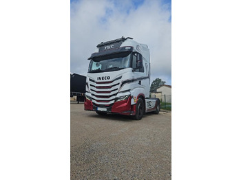 Cabeza tractora IVECO S-WAY